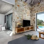 Villa Angelos *