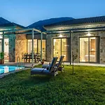 Angelos Villa *