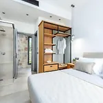 Angelos Villa